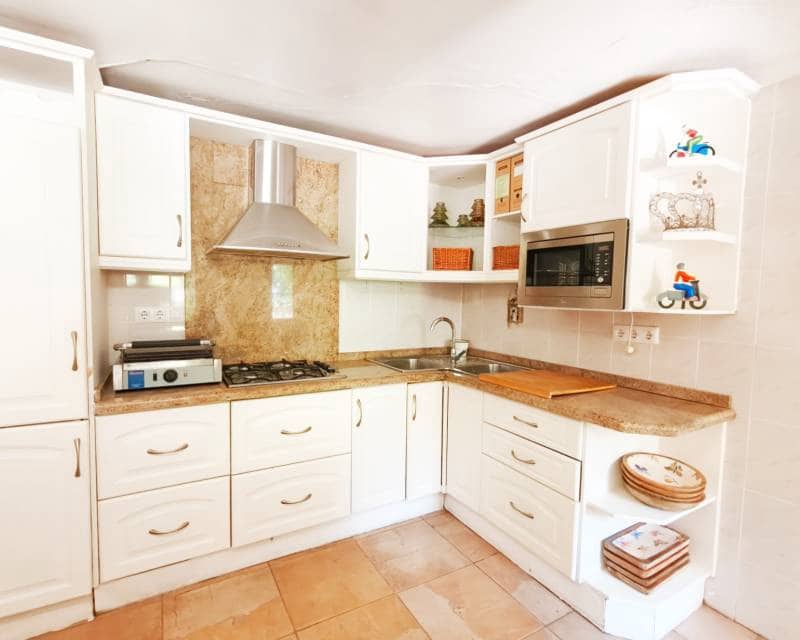 5 slaapkamer Finca/Landhuis te koop in Jalon / Xalo met zwembad - € 545.000 (Ref: 9164469)