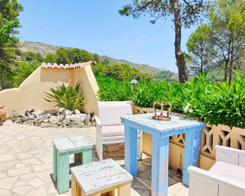 5 slaapkamer Finca/Landhuis te koop in Jalon / Xalo met zwembad - € 545.000 (Ref: 9164469)