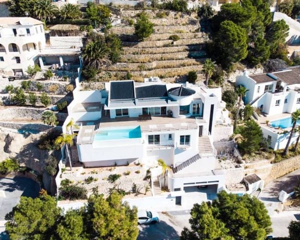 3 Zimmer Villa zu verkaufen in Altea mit Pool - 1.750.000 € (Ref: 9164470)