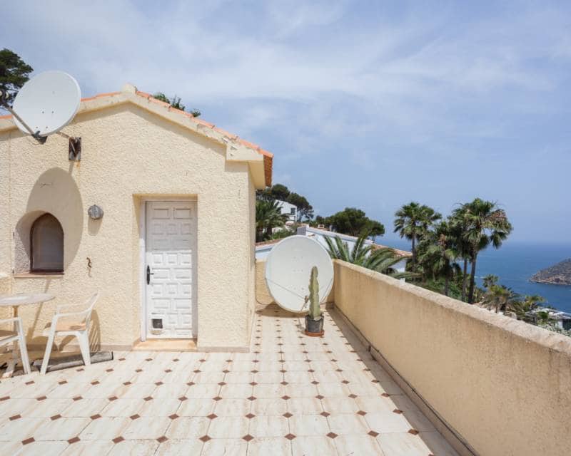 4 quarto Moradia para venda em Javea / Xabia com piscina garagem - 995 000 € (Ref: 9164475)