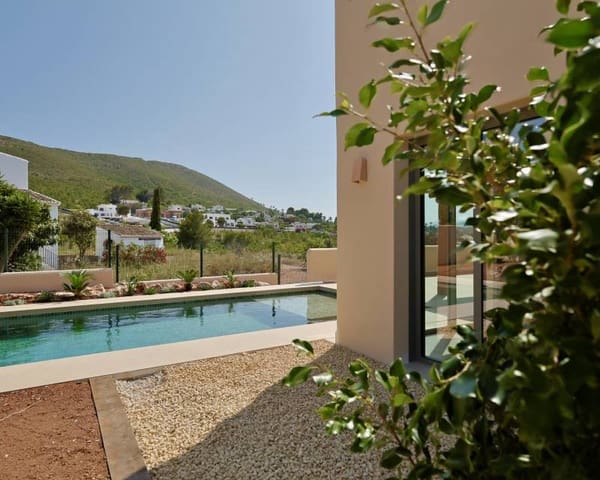 3 slaapkamer Villa te koop in Javea / Xàbia met zwembad - € 1.375.000 (Ref: 9164480)