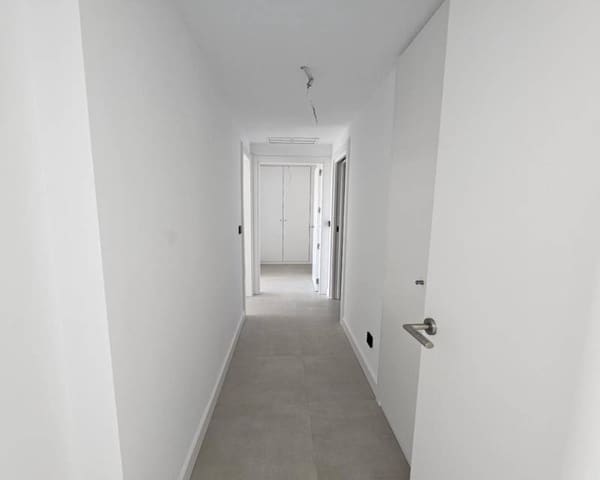 Apartamento de 3 habitaciones en Calpe / Calp en venta con piscina garaje - 599.250 € (Ref: 9184300)