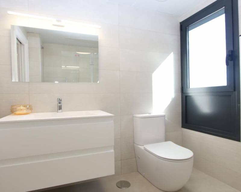 Apartamento de 3 habitaciones en Calpe / Calp en venta con piscina garaje - 599.250 € (Ref: 9184300)