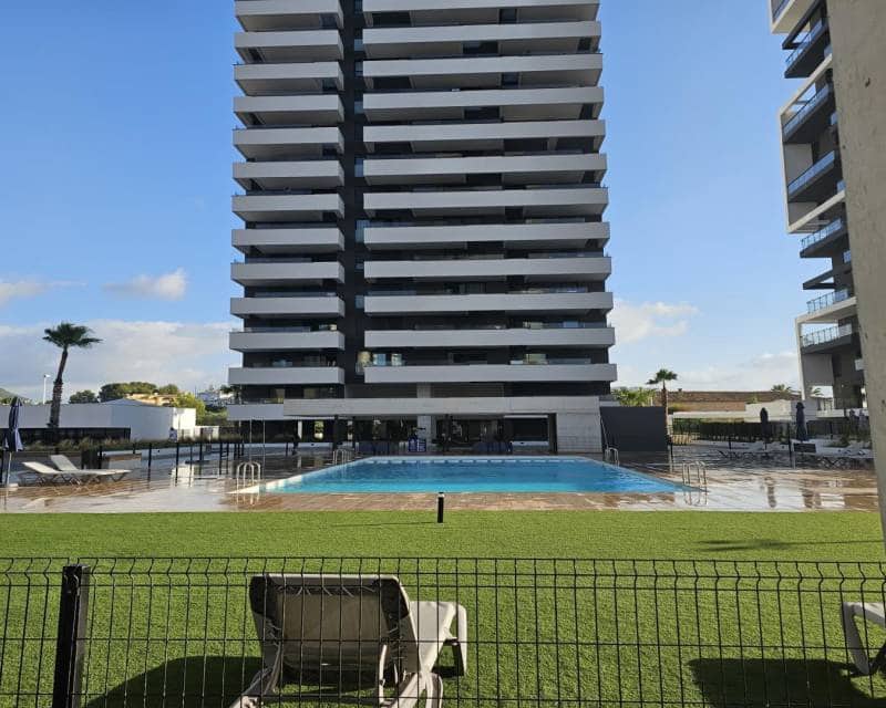 Apartamento de 3 habitaciones en Calpe / Calp en venta con piscina garaje - 599.250 € (Ref: 9184300)
