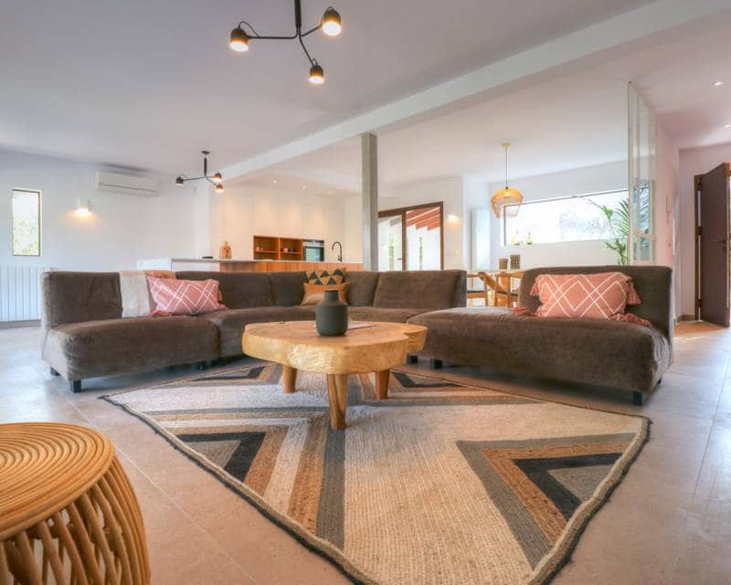 4 slaapkamer Villa te koop in Moraira met zwembad - € 1.750.000 (Ref: 9184301)