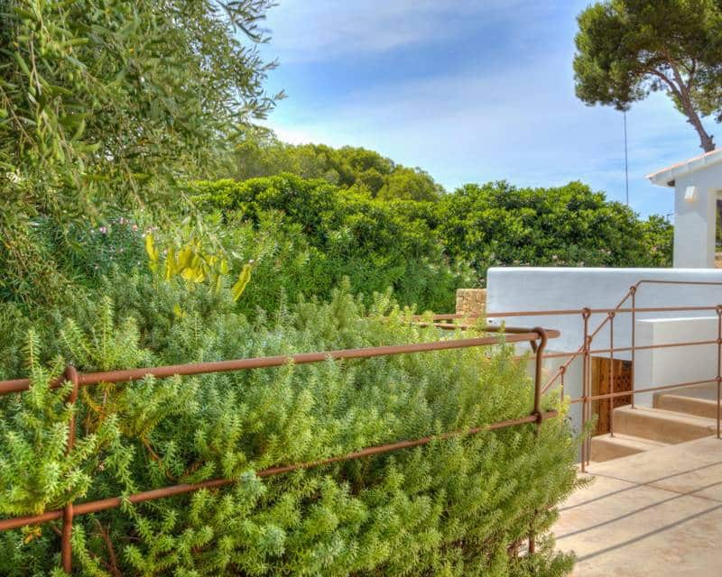 4 slaapkamer Villa te koop in Moraira met zwembad - € 1.750.000 (Ref: 9184301)