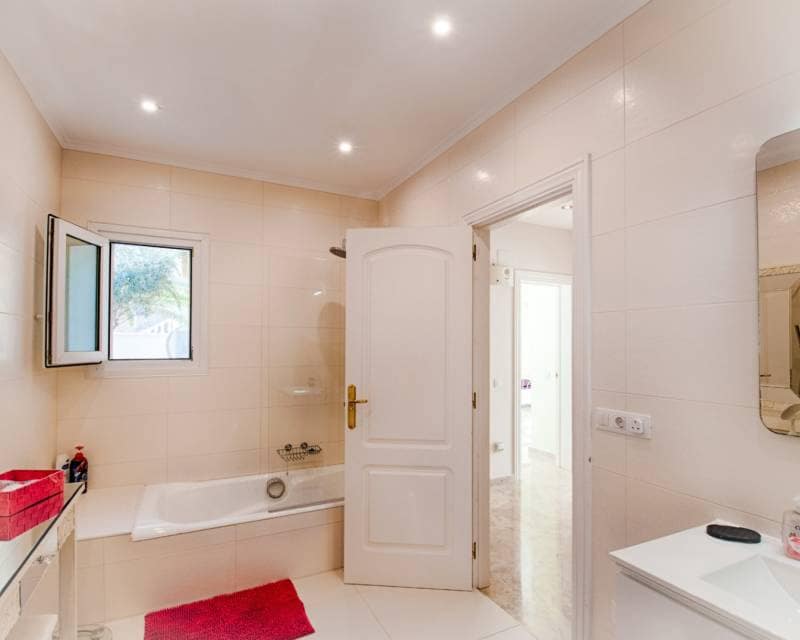 5 Zimmer Villa zu verkaufen in Moraira mit Pool - 2.450.000 € (Ref: 9184303)