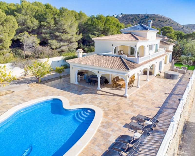 5 Zimmer Villa zu verkaufen in Moraira mit Pool - 2.450.000 € (Ref: 9184303)