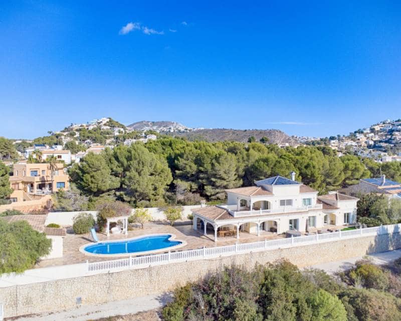 5 Zimmer Villa zu verkaufen in Moraira mit Pool - 2.450.000 € (Ref: 9184303)