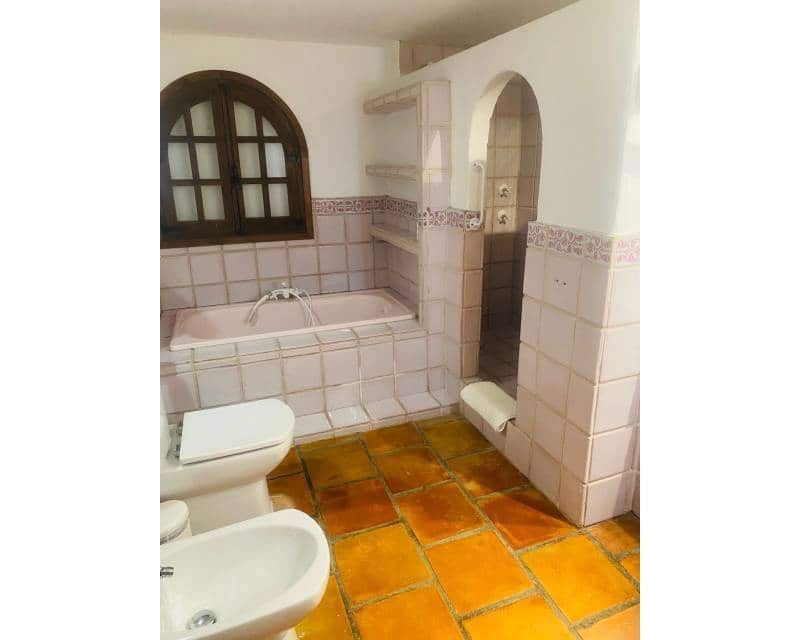 5 soveværelse Villa til leje i Javea / Xabia med swimmingpool - € 3.900 (Ref: 9184306)