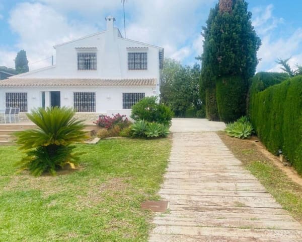 5 bedroom Villa for rent in Javea / Xàbia with pool - € 3,900 (Ref: 9184306)