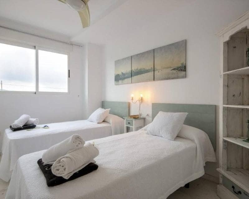 3 soveværelse Lejlighed til leje i Javea / Xabia med swimmingpool garage - € 1.400 (Ref: 9184308)