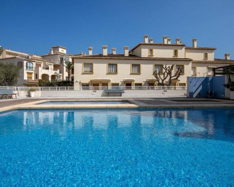 3 soveværelse Lejlighed til leje i Javea / Xabia med swimmingpool garage - € 1.400 (Ref: 9184308)