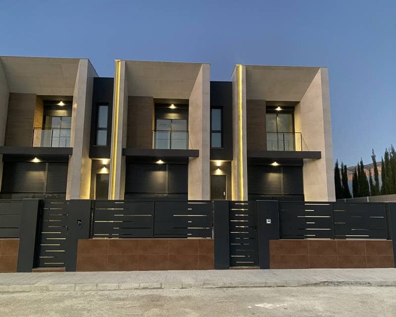 3 soveværelse Rækkehus til salg i Gata de Gorgos med swimmingpool garage - € 399.000 (Ref: 9197086)