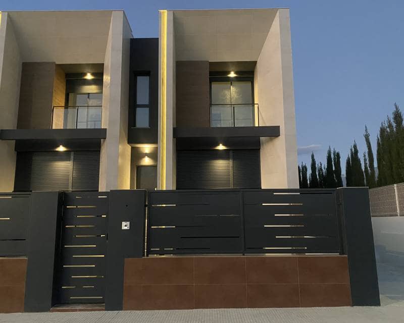 3 soveværelse Rækkehus til salg i Gata de Gorgos med swimmingpool garage - € 399.000 (Ref: 9197086)