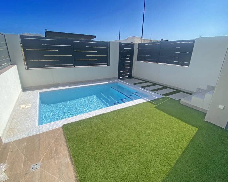 3 soveværelse Rækkehus til salg i Gata de Gorgos med swimmingpool garage - € 399.000 (Ref: 9197086)