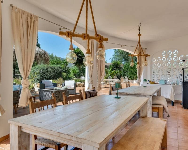 7 soveværelse Villa til salg i Jalon / Xalo med swimmingpool - € 995.000 (Ref: 9197087)