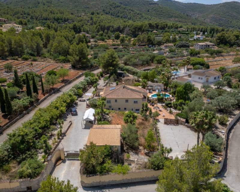 7 soveværelse Villa til salg i Jalon / Xalo med swimmingpool - € 995.000 (Ref: 9197087)