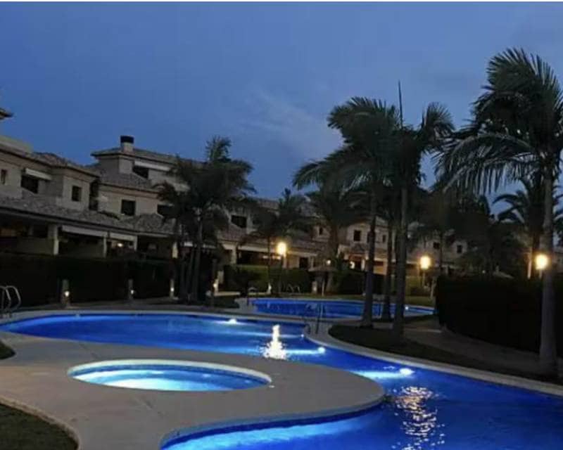 2 soveværelse Lejlighed til leje i Javea / Xabia med swimmingpool garage - € 1.295 (Ref: 9197091)