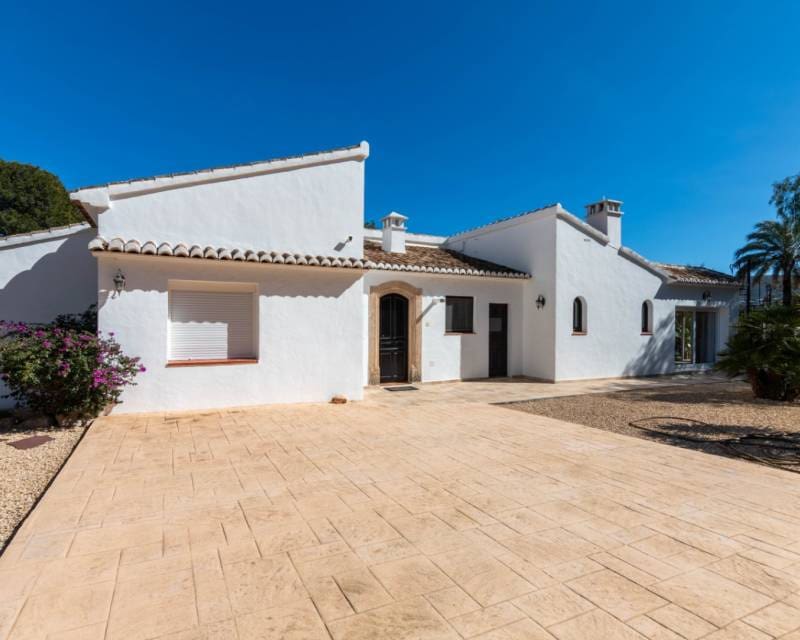 6 camera da letto Villa in vendita in Javea / Xabia con piscina - 1.250.000 € (Rif: 9197092)