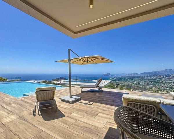 5 slaapkamer Villa te koop in Benitachell / Benitatxell met zwembad - € 3.250.000 (Ref: 9203054)