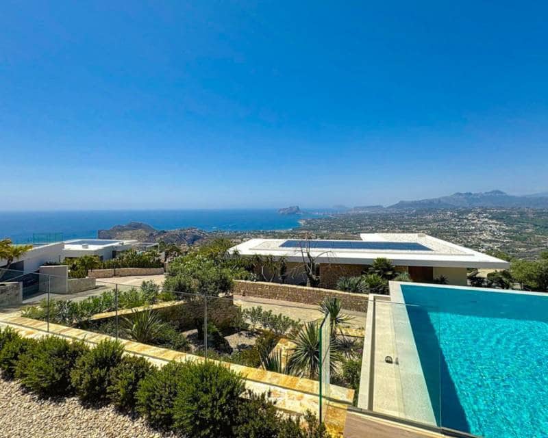 5 slaapkamer Villa te koop in Benitachell / Benitatxell met zwembad - € 3.250.000 (Ref: 9203054)