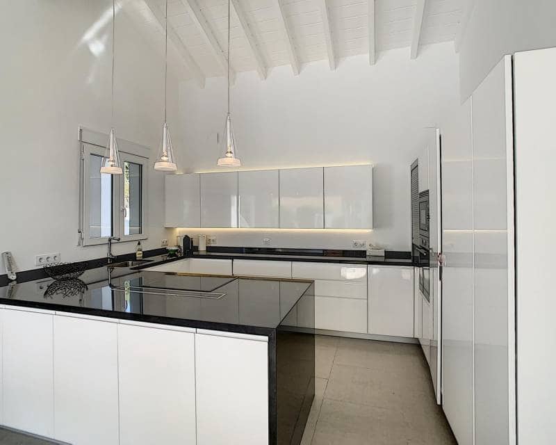 5 slaapkamer Villa te koop in Benitachell / Benitatxell met zwembad - € 1.490.000 (Ref: 9203055)