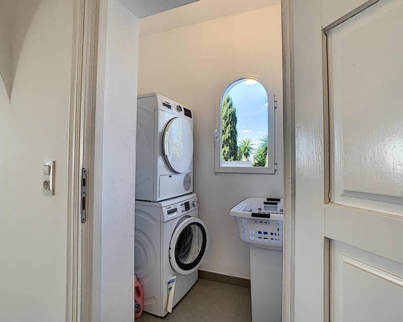 5 slaapkamer Villa te koop in Benitachell / Benitatxell met zwembad - € 1.490.000 (Ref: 9203055)