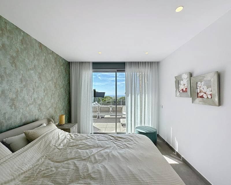 3 quarto Moradia para venda em Benitachell / Benitatxell com piscina - 1 350 000 € (Ref: 9203057)