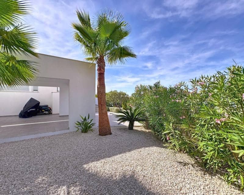 3 quarto Moradia para venda em Benitachell / Benitatxell com piscina - 1 350 000 € (Ref: 9203057)