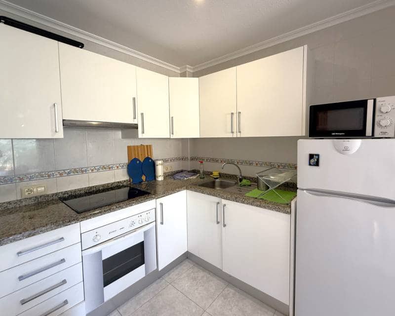 2 slaapkamer Appartement te koop in Cumbre del Sol met zwembad - € 179.000 (Ref: 9219145)