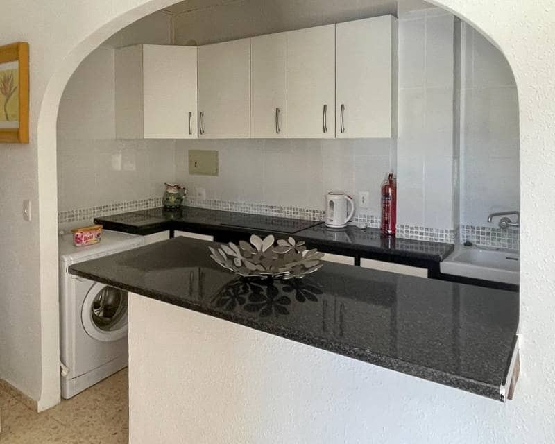 4 bedroom Villa for sale in Moraira with pool garage - € 595,000 (Ref: 9227729)