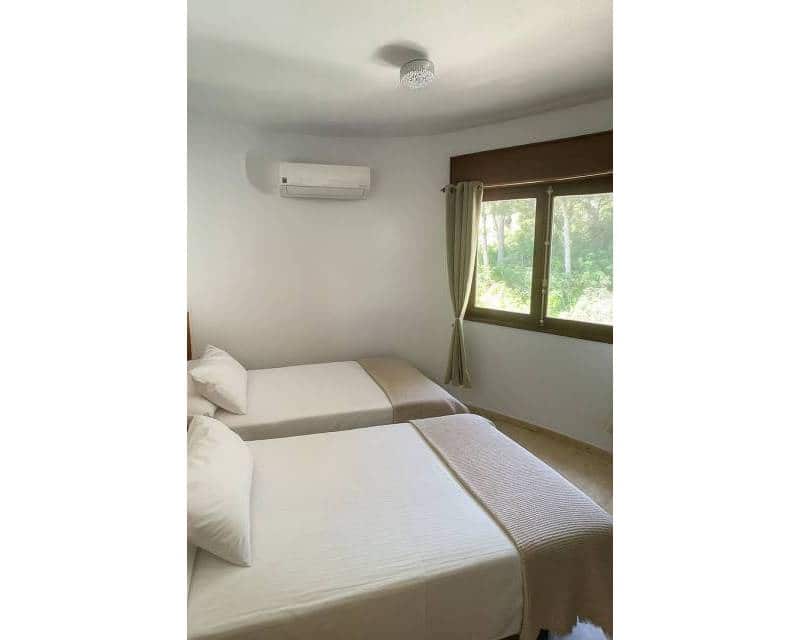 4 bedroom Villa for sale in Moraira with pool garage - € 595,000 (Ref: 9227729)