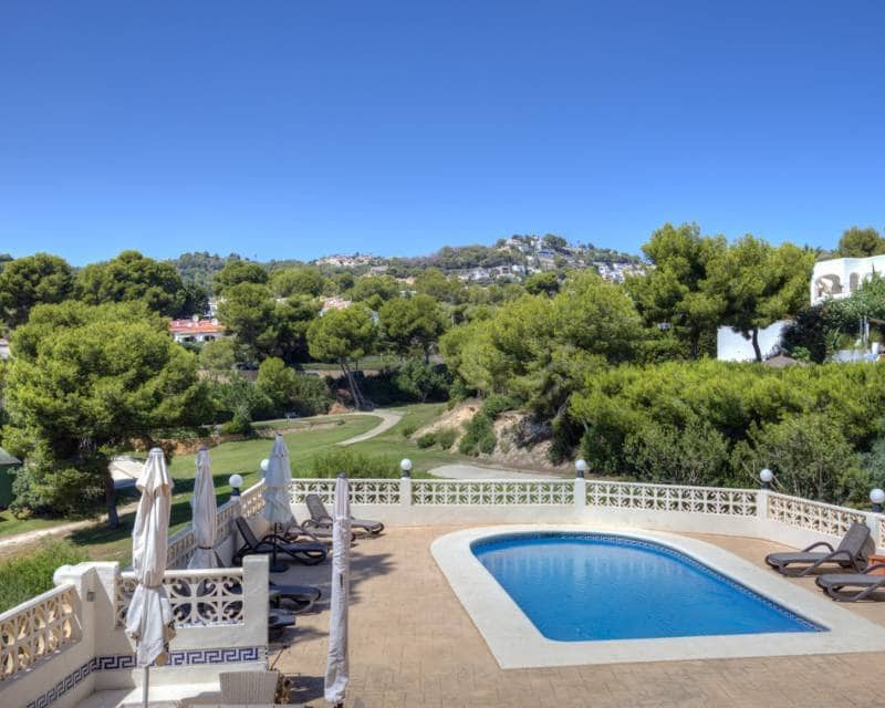 4 bedroom Villa for sale in Moraira with pool garage - € 595,000 (Ref: 9227729)