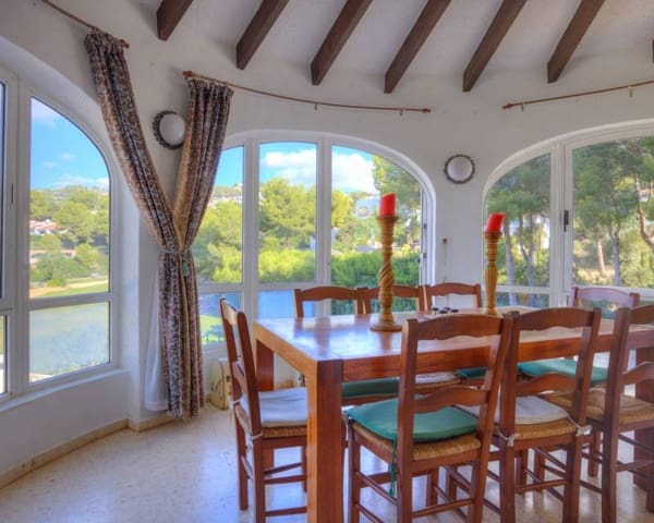 4 bedroom Villa for sale in Moraira, Teulada-Moraira with pool garage - € 595,000 (Ref: 9227729)