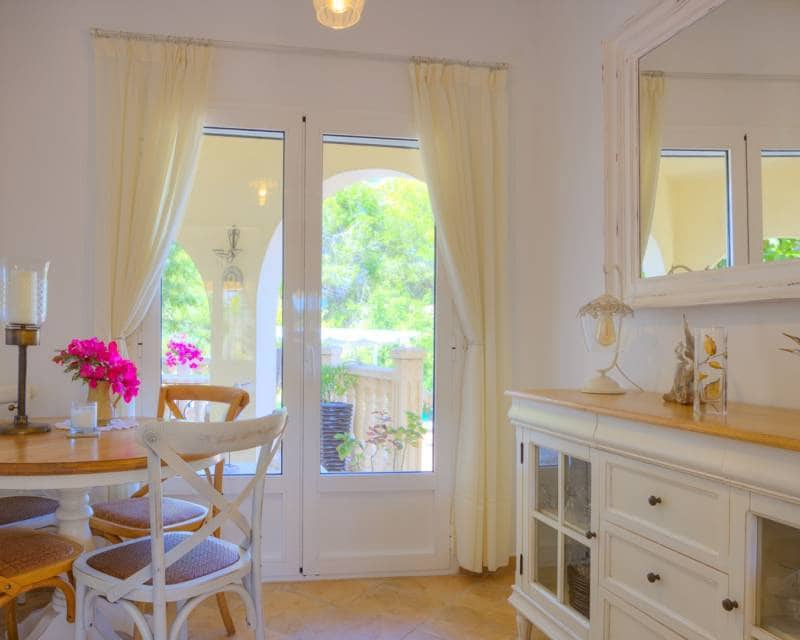 4 soverom Villa til salgs i Moraira med svømmebasseng garasje - € 795 000 (Ref: 9256209)