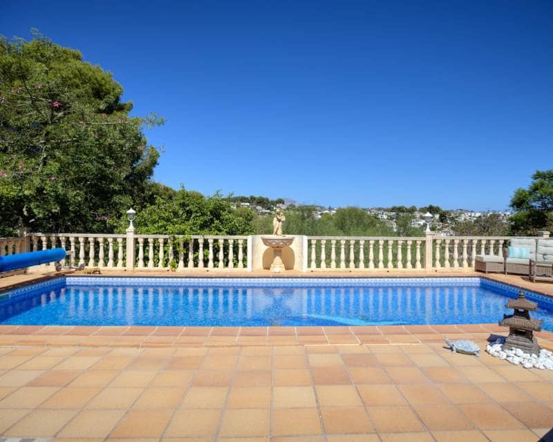 4 soverom Villa til salgs i Moraira med svømmebasseng garasje - € 795 000 (Ref: 9256209)