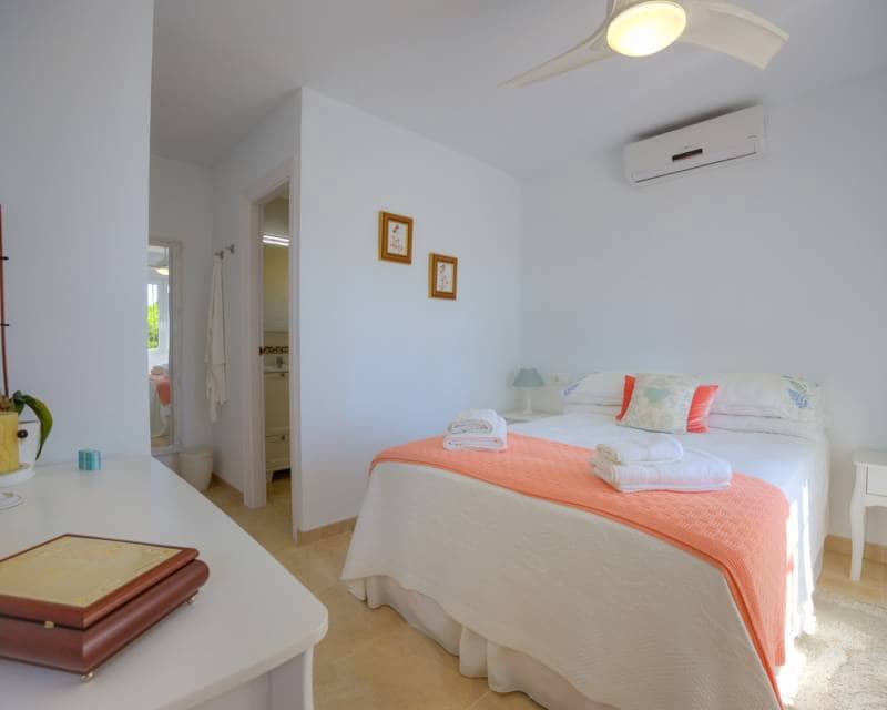 4 soverom Villa til salgs i Moraira med svømmebasseng garasje - € 795 000 (Ref: 9256209)