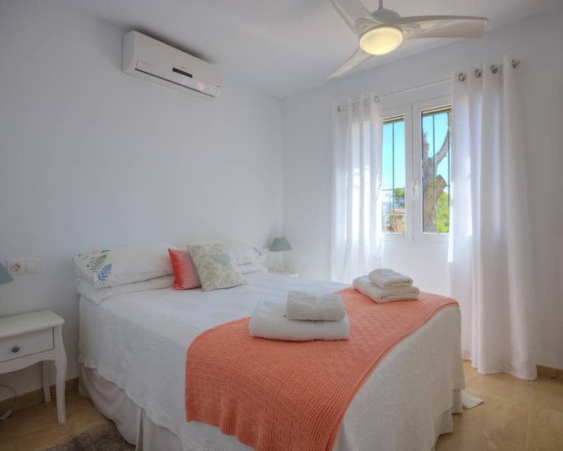 4 soverom Villa til salgs i Moraira med svømmebasseng garasje - € 795 000 (Ref: 9256209)