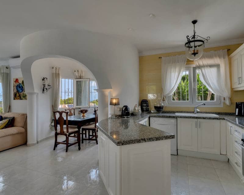 3 slaapkamer Villa te koop in Javea / Xabia met zwembad garage - € 850.000 (Ref: 9256212)