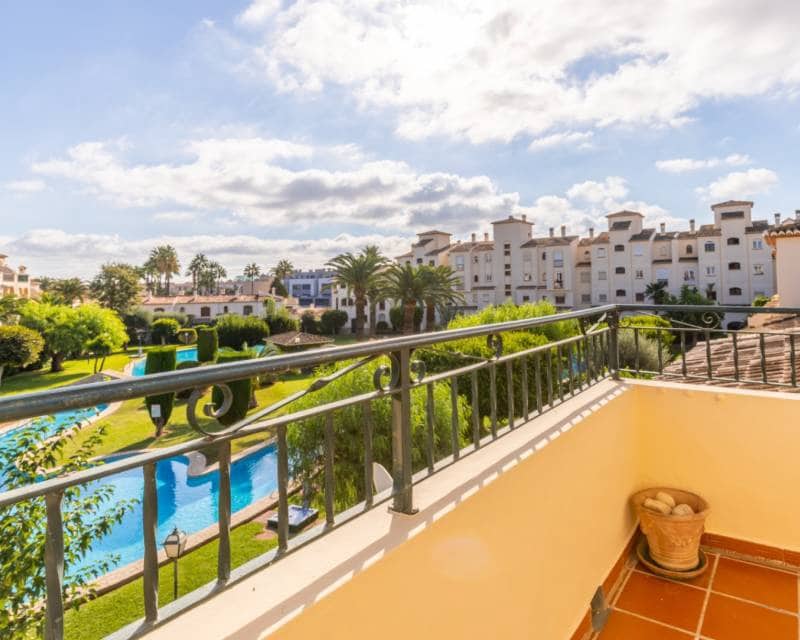 3 soveværelse Rækkehus til salg i Javea / Xabia med swimmingpool - € 475.000 (Ref: 9256218)