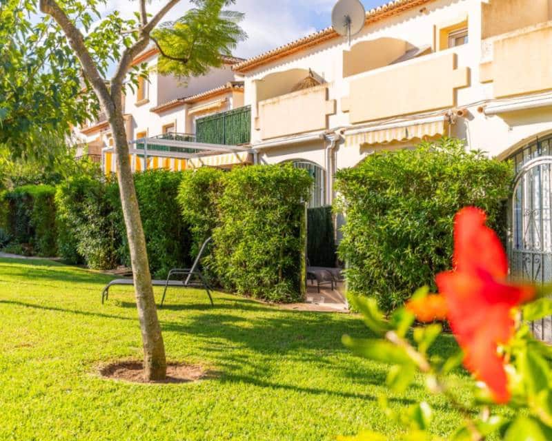 3 soveværelse Rækkehus til salg i Javea / Xabia med swimmingpool - € 475.000 (Ref: 9256218)