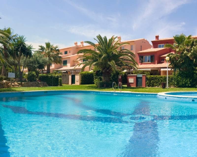 2 soveværelse Lejlighed til leje i Javea / Xabia med swimmingpool - € 990 (Ref: 9256219)