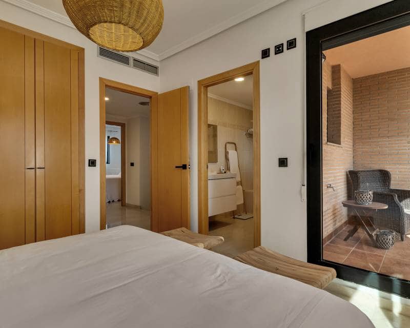 4 makuuhuone Rivitalo myytävänä paikassa Javea / Xabia mukana uima-altaan 
autotalli - 699 500 € (Ref: 9297857)