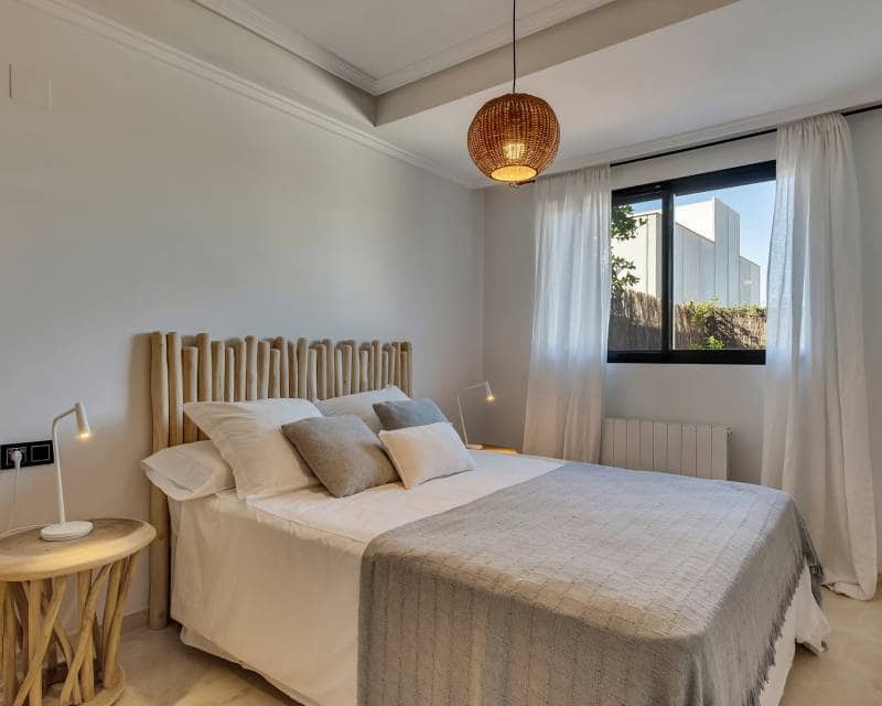 4 makuuhuone Rivitalo myytävänä paikassa Javea / Xabia mukana uima-altaan 
autotalli - 699 500 € (Ref: 9297857)