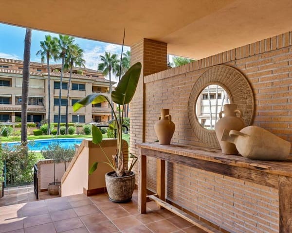 4 soveværelse Rækkehus til salg i Javea / Xàbia med swimmingpool garage - € 699.500 (Ref: 9297857)