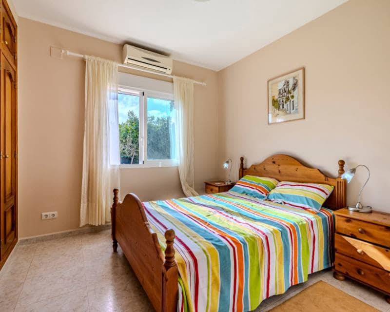 3 slaapkamer Villa te koop in Javea / Xabia met zwembad - € 669.000 (Ref: 9297860)