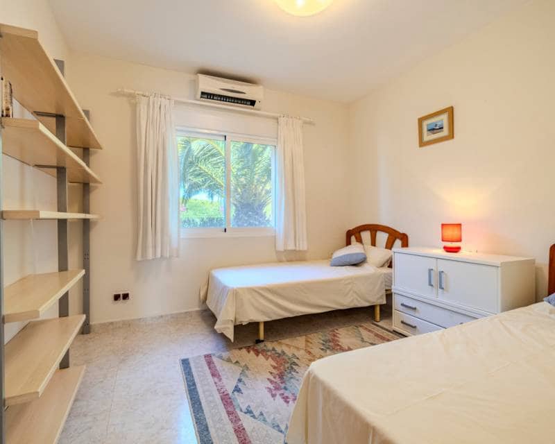 3 slaapkamer Villa te koop in Javea / Xabia met zwembad - € 669.000 (Ref: 9297860)