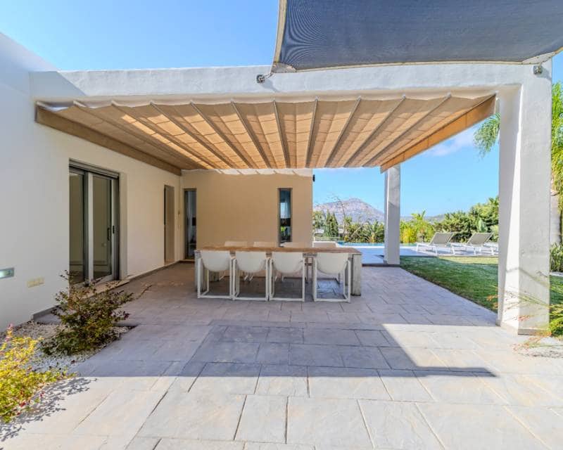 5 soverom Villa til salgs i Javea / Xabia med svømmebasseng - € 1 695 000 (Ref: 9297863)