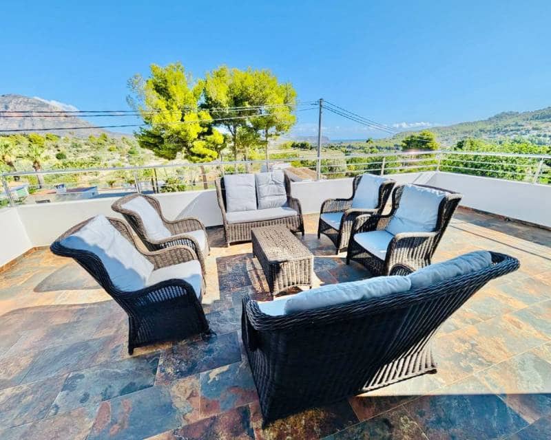 7 slaapkamer Villa te koop in Javea / Xabia met zwembad - € 995.000 (Ref: 9301318)